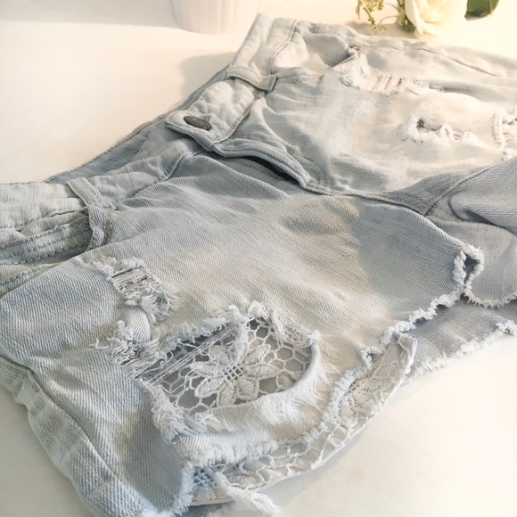 Denim Shorts ~Ripped~ - Picture 2 of 3